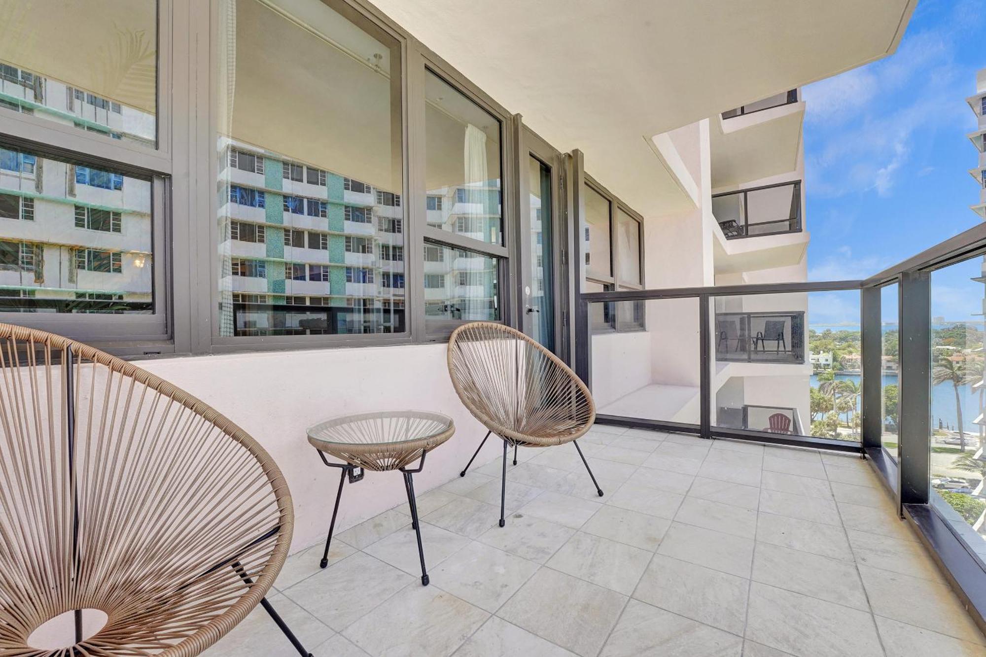 Cozy 2 Bdr Condo With Beach Service 1108 Miami Beach Kültér fotó